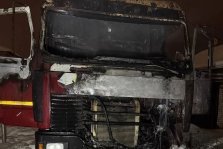 выкса.рф, Мужчина погиб в горящем грузовике в поселке Ближне-Песочное